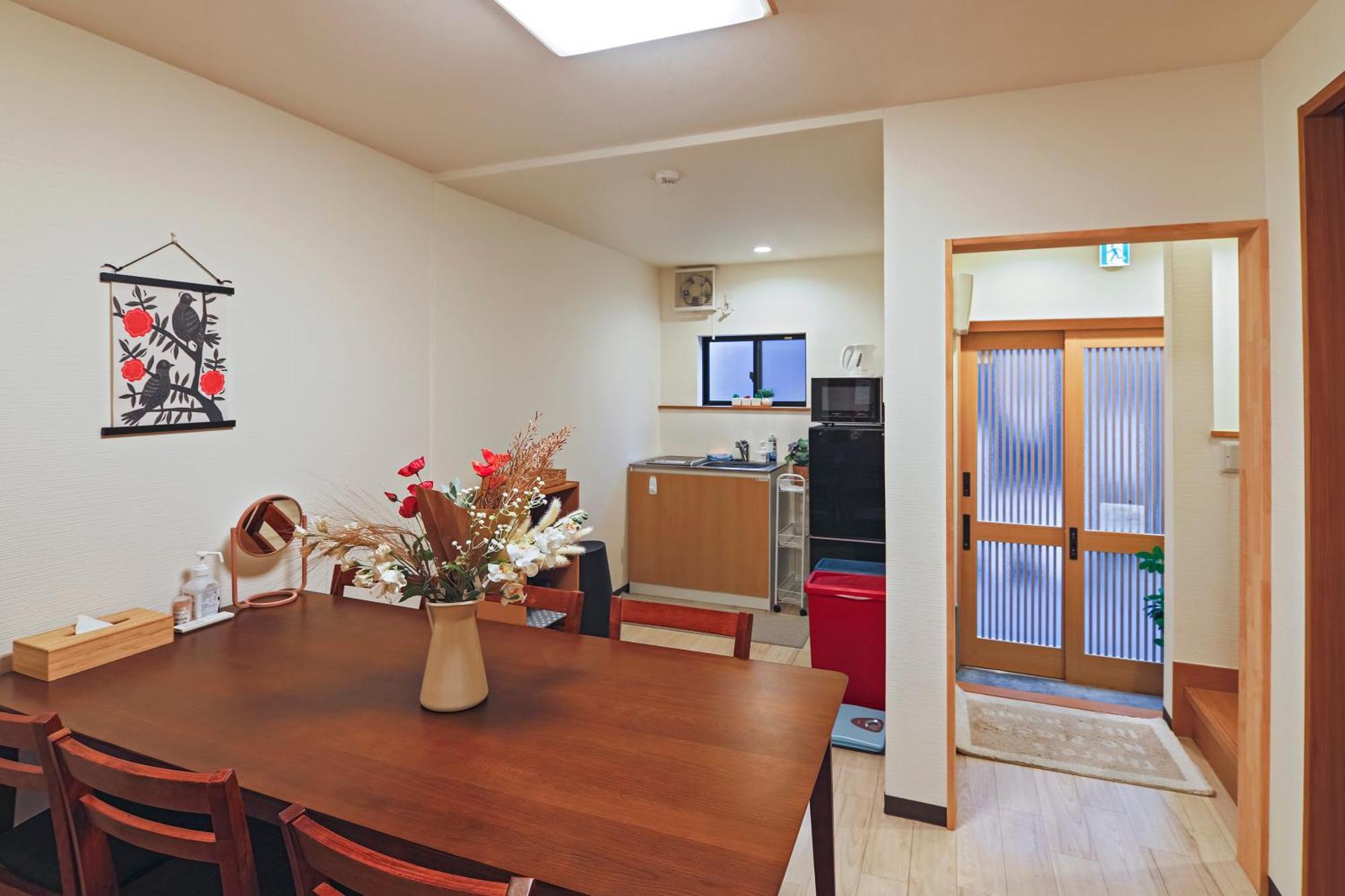 山house中津 最大10人 中津駅まで徒歩6分 梅田まで電車4分行ける！　 Apartment Osaka Exterior photo